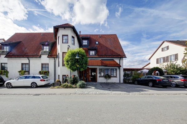 Hotel Restaurant Bauer (Großbettlingen)